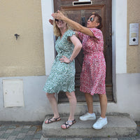 Robe courte motifs fleurs