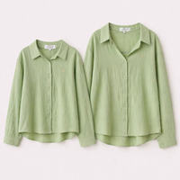 Chemises gaze de coton vert pâle assorties mère et fille – Mini-nous