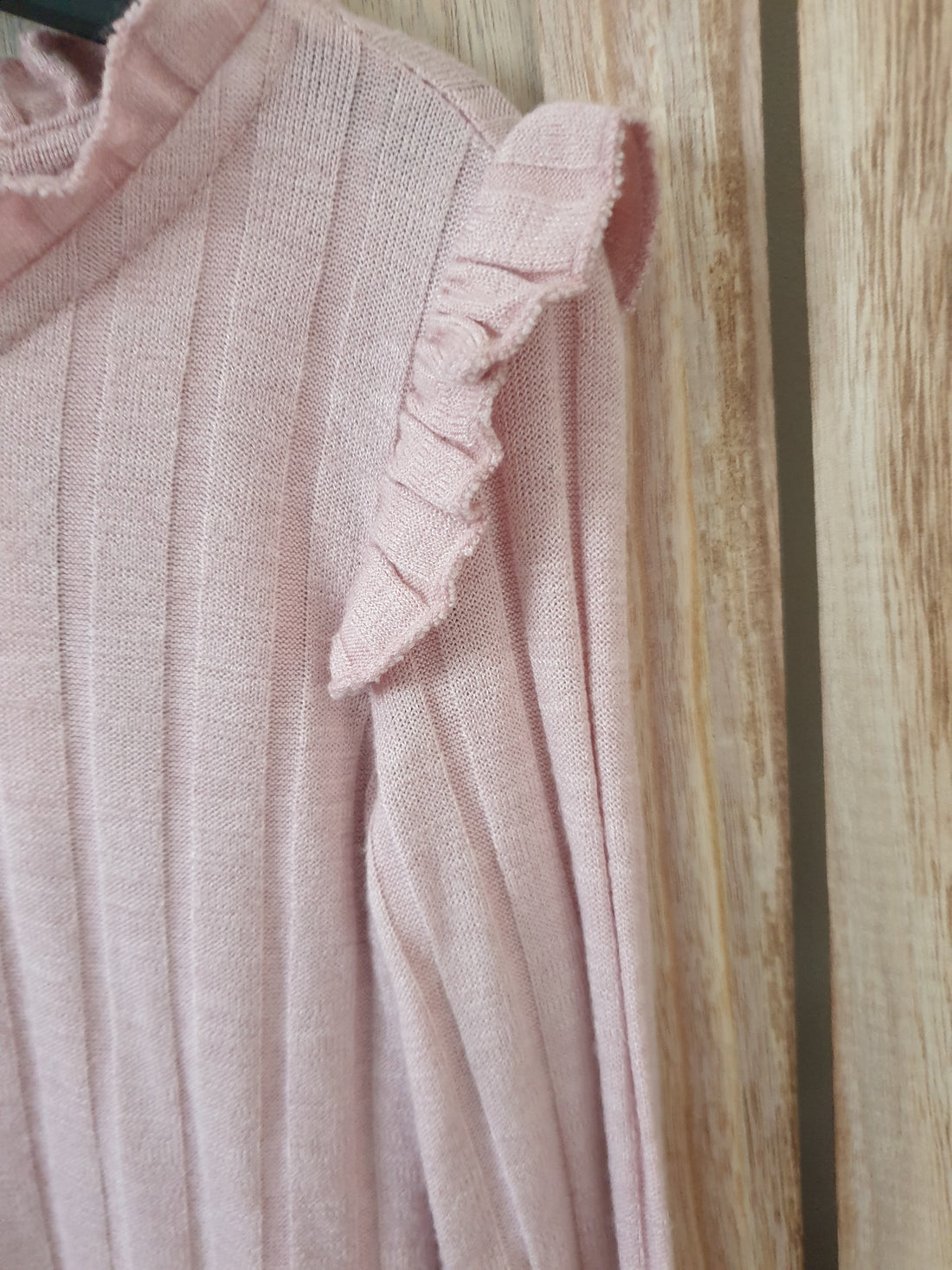 Pull fin brodé "amour" Maëlya