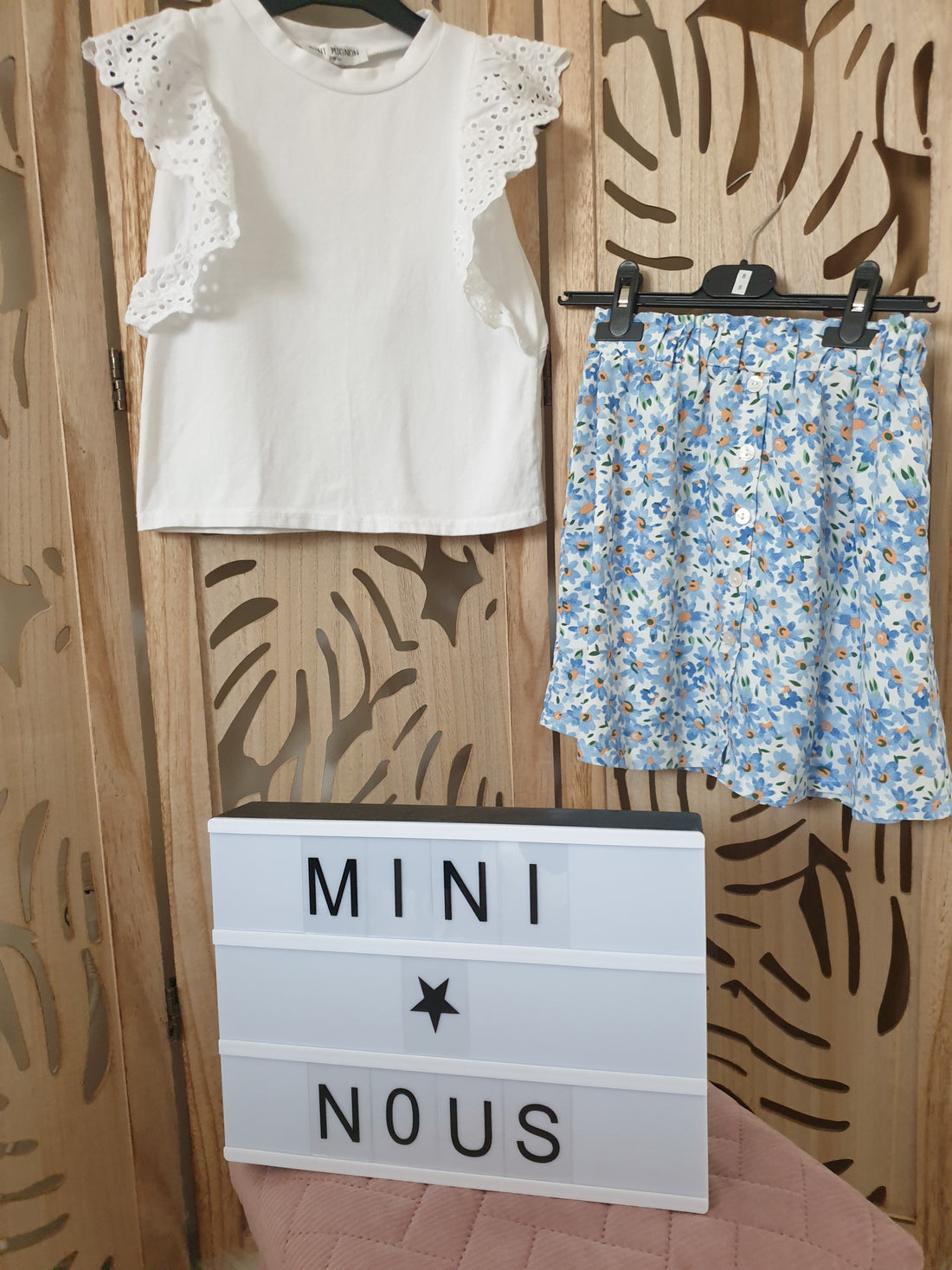 T-shirt avec broderie anglaise