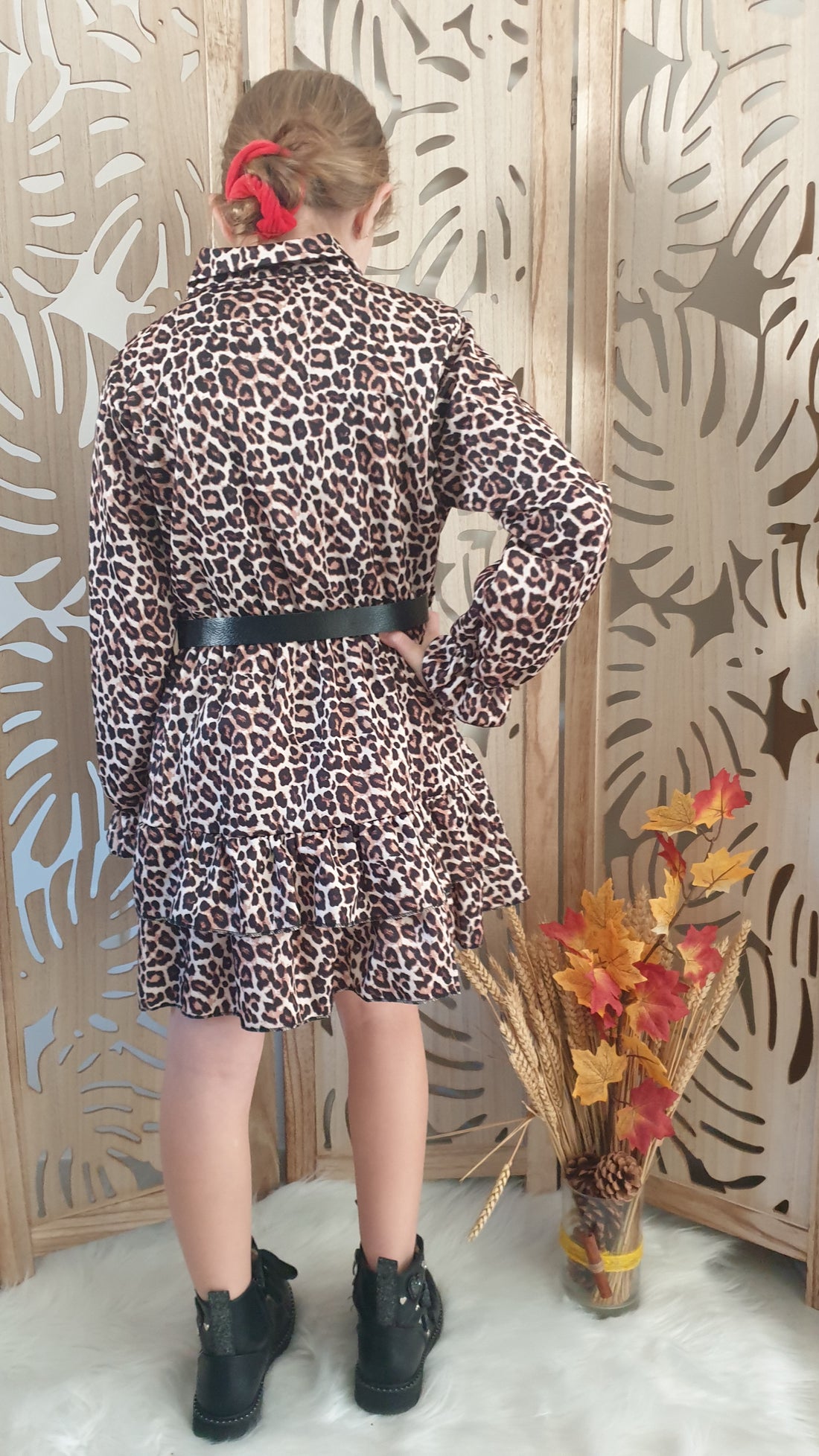 Robe léopard avec ceinture