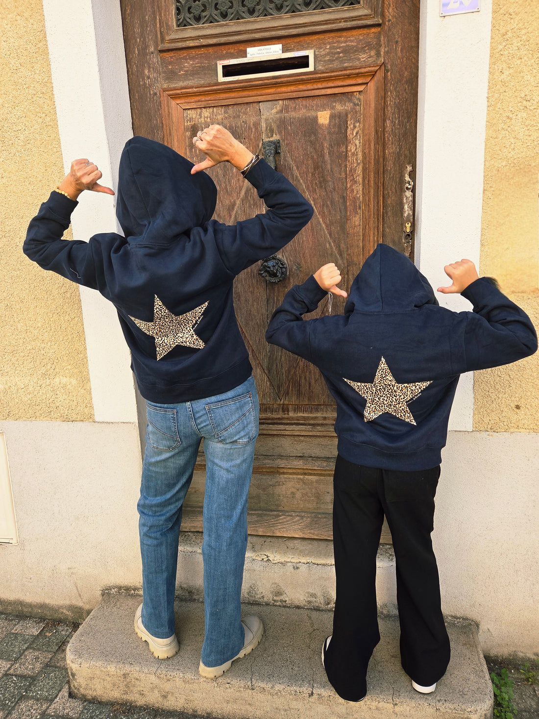 Sweat à capuche étoile femme