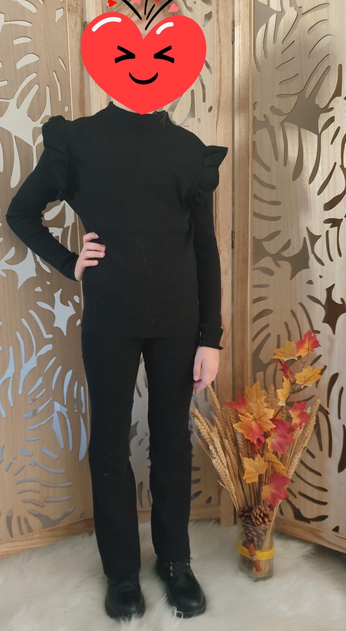 Ensemble en maille pull à volants et pantalon flare