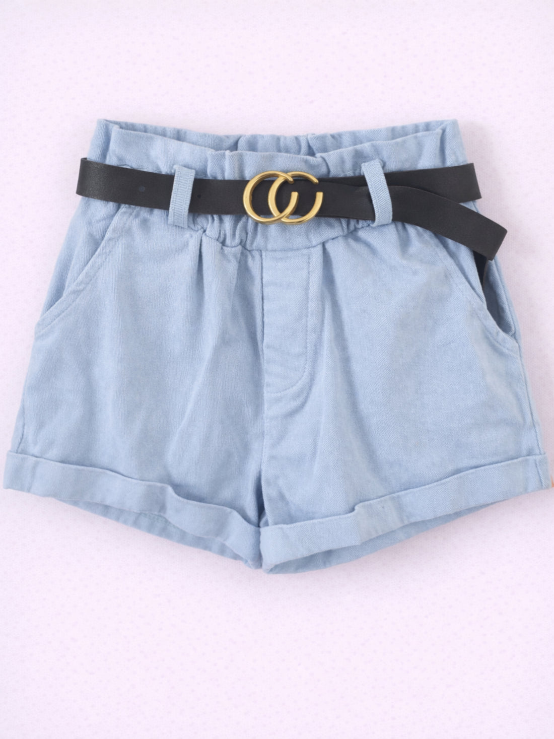 Short bouffant avec ceinture