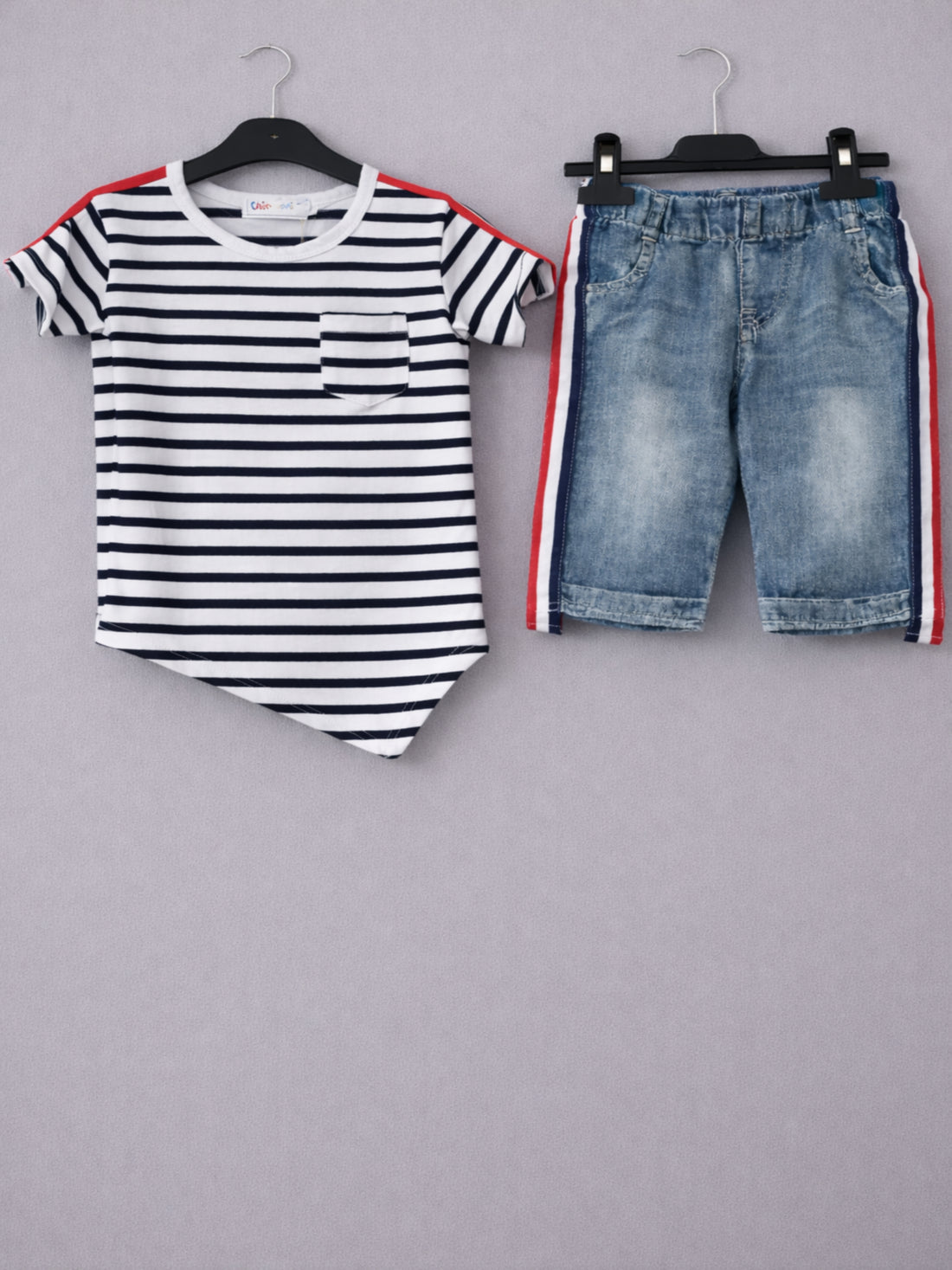 Ensemble tee-shirt marinière et bermuda